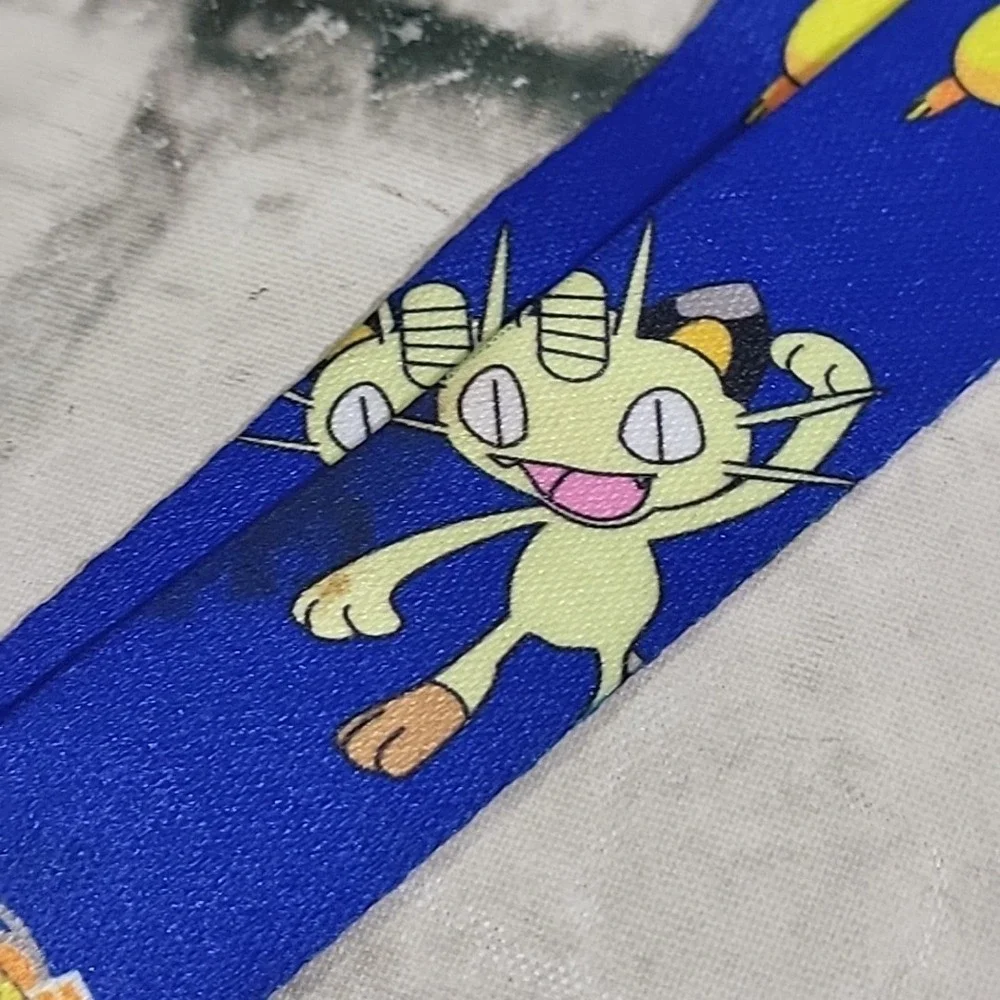 Pokémon Multi Character‎ Lanyard Necklace With Clip Pikachu Charizard Mewtwo